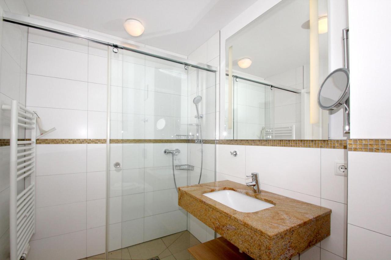 לובה Strandnahe Fewo Mit Terrasse, Gratis Nutzung Vom Ahoi Erlebnisbad Und Sauna In Sellin - Rex Rugia Fewo 29-1 מראה חיצוני תמונה